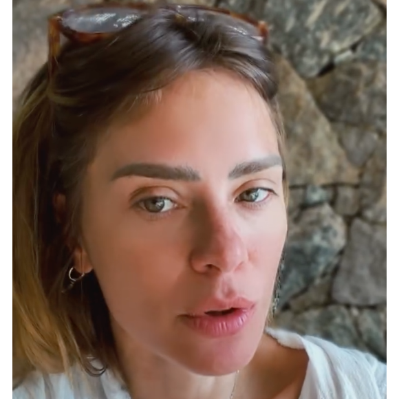 Carolina Dieckmmann também negou estar doente. A possibilidade foi levantada nas redes sociais por internautas devido ao seu corpo mais seco