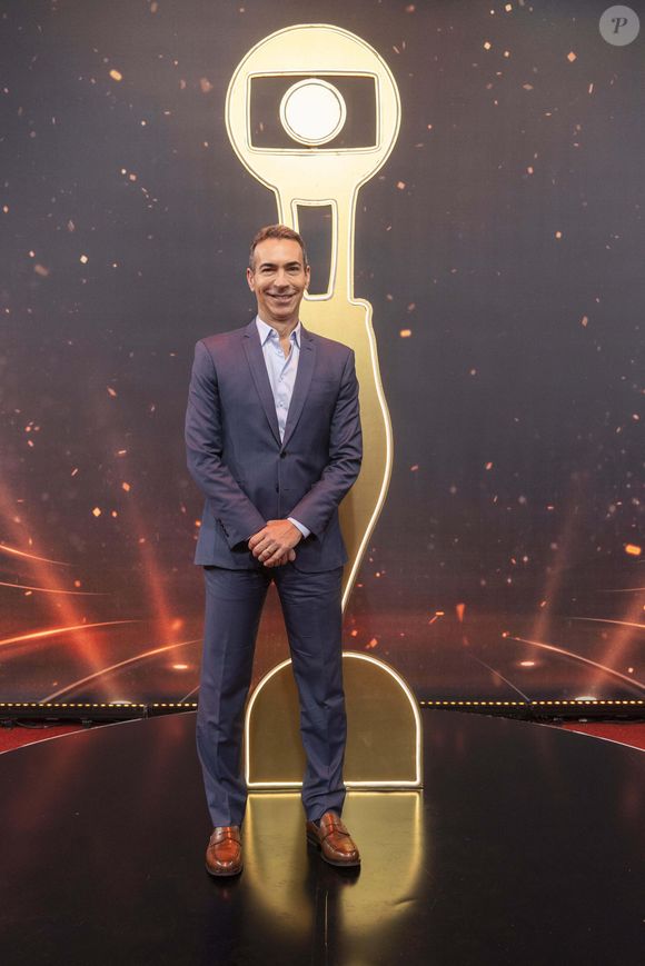 César Tralli avalia que o convívio com a irmã resultou no apego que ele mantém com a família. ‘Essa irmã sempre foi meu xodozinho’, derreteu-se