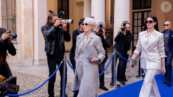 A aguardada sequência de 'O Diabo Veste Prada' traz novamente Meryl Streep e Anne Hathaway nos papéis de Miranda Priestly e Andrea Sachs, personagens que conquistaram o público com suas personalidades fortes e trajetórias no competitivo mundo da moda