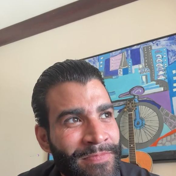 Gusttavo Lima recorreu a termos como ‘conversa com Deus’ e ‘reflexão espiritual’ para justificar a decisão