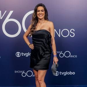 Renata Silveira, hoje narradora da Globo, expôs a fraude em uma entrevista ao ‘Resenha com TF’: ‘Mudaram o regulamento, fizeram a gente assinar pra ela participar’