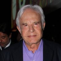 Polêmica sobre mansão de R$ 2,9 milhões de Cid Moreira: quase um ano após morte do jornalista aos 97 anos, imóvel vira alvo de disputa judicial