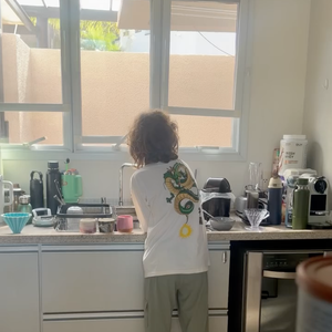 Além da cirurgia, quem também roubou a cena na publicação foi Theo, filho de Sandy e Lucas Lima