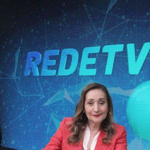 Sonia Abrão criticou a cirurgia e o pedido de Andressa Urach por orações