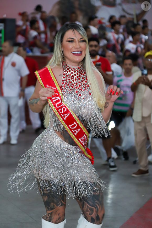 Andressa Urach fala sobre desfile com o tema das profissionais do sexo no Carnaval 2026: ‘Não é só sobre desfilar bonita, é sobre sentir o que o enredo representa’