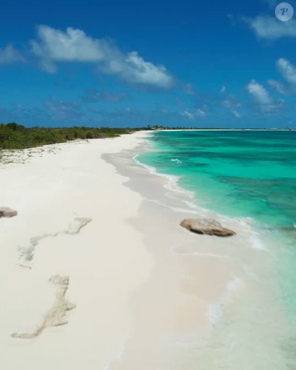 The Beach Club Barbuda é o projeto de resort de luxo associado a Robert De Niro, com investimento anunciado de US$ 250 milhões na ilha caribenha
