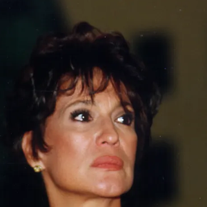 Susana Vieira como a Gonçala na novela 'Andando nas Nuvens'; atriz destestava papel