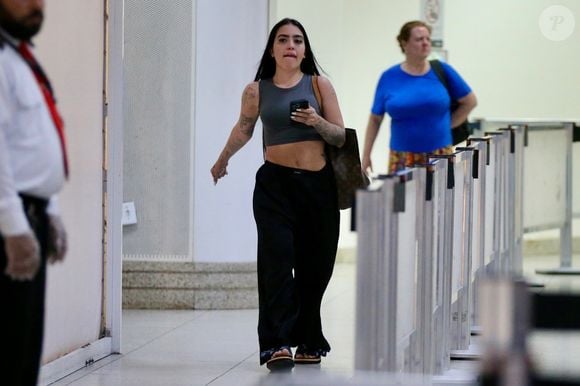 MC Mirella x Andressa Urach: funkeira disse que briga começou após 'olhar feio' da ex-Miss Bumbum