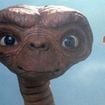 Ele nasceu sem pernas, nunca havia atuado e, aos 11 anos, foi escolhido por Spielberg: a história singular do menino que deu vida a E.T.