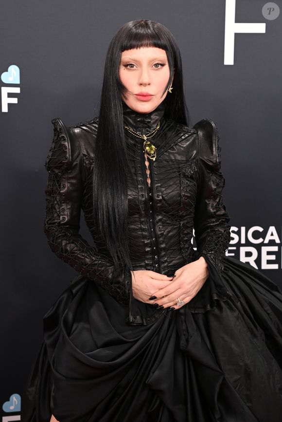 Troca de acusações, segurança pública e Lady Gaga no centro da polêmica