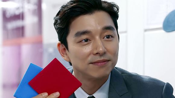 O Vendedor morre após um confronto de 'roleta-russa' com Gi-hun no início da temporada