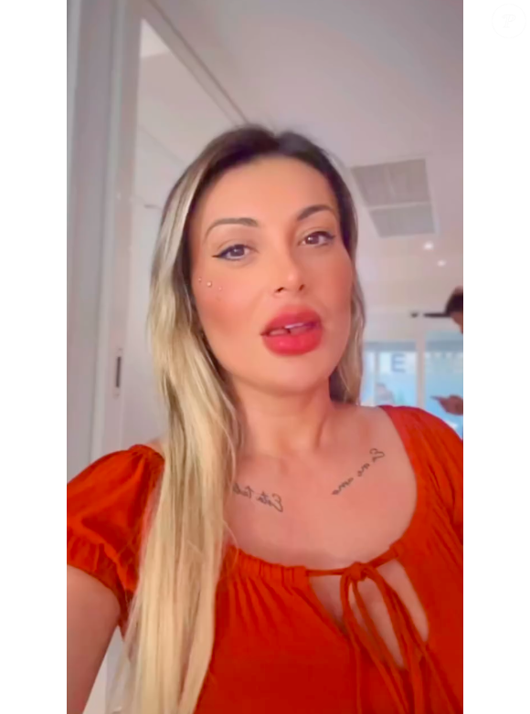 Andressa Urach chocou a web ao mudar completamente a cor dos seus olhos