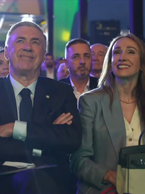 Nem Chanel, nem Gucci: Esposa de Carlos Ancelotti, técnico da Seleção Brasileira, rouba a cena na convocação da Copa do Mundo 2026 com bolsa Hermès de R$ 172 mil; veja detalhes!