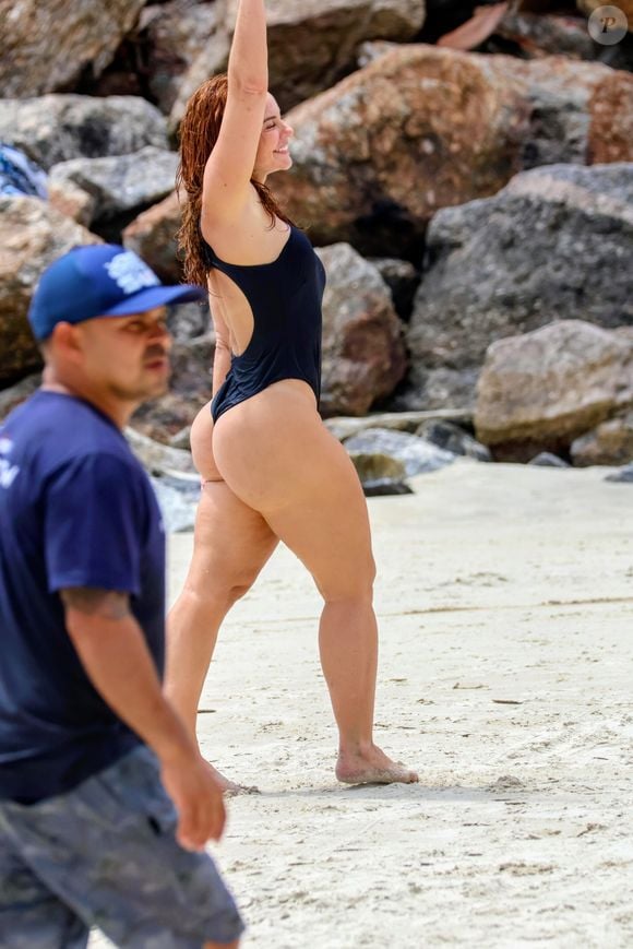 Paolla Oliveira foi estrela da segunda temporada da série portuguesa 'Mar Branco', na Netflix