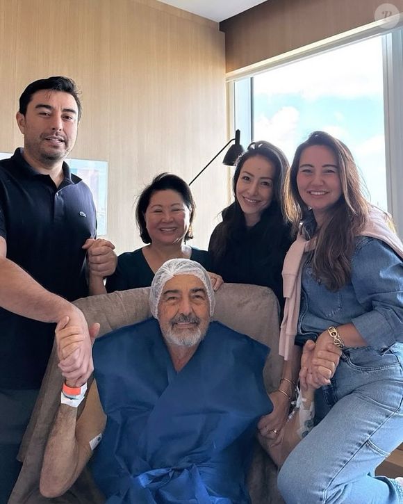 Omar Rahal, pai de Sabrina Sato, recebeu alta do hospital após passar por duas cirurgias delicadas