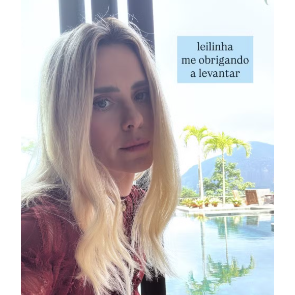 Após morte da cantora Preta Gil, Carolina Dieckmmann surgiu nos stories de seu perfil no Instagram, nesta segunda-feira (23), já caracterizada como Leila de 'Vale Tudo'.