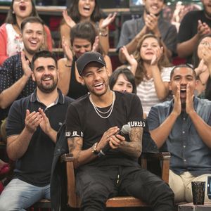 Deois de anos sumido da Globo, Neymar participou de uma gravação do programa 'Altas Horas' nesta semana