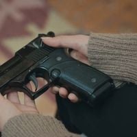 Reta final da novela 'Força de Mulher', resumo do próximo capítulo (16 de junho): tiro na noite de Natal apavora família de Bahar