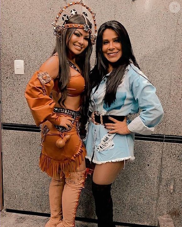 Silvânia Aquino e Paulinha Abelha, que morreu em 2022, eram amigas e cantaram juntas na banda Calcinha Preta: 'A todos que torceram e continuam torcendo por mim, deixo aqui o meu muito obrigada. Sou imensamente grata por todo amor, apoio e por cada palavra de carinho que recebo'