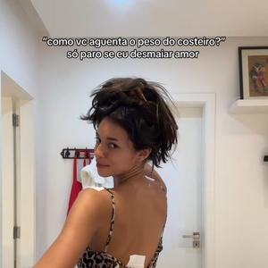 Alane Dias escreveu: ‘‘Como você aguenta o peso do costeiro?'. Só paro se eu desmaiar, amor’
