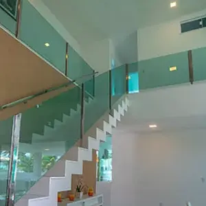 Mansão onde Carla Perez e Xanddy já postaram momentos de lazer está avaliada em R$ 4 milhões. Um imóvel no mesmo condomínio pode ser alugado por diárias de quase R$ 5 mil