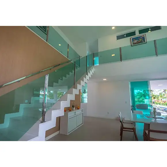 Mansão onde Carla Perez e Xanddy já postaram momentos de lazer está avaliada em R$ 4 milhões. Um imóvel no mesmo condomínio pode ser alugado por diárias de quase R$ 5 mil