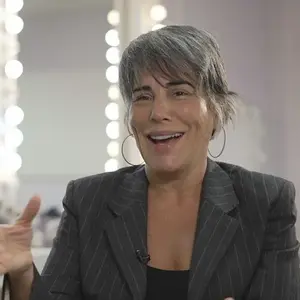 Gloria Pires apareceu no ‘Fantástico’ no Dia das Mães de 1998 e estava disposta a desmentir a fofoca. No entanto, a avaliação interna era de que falar poderia piorar ainda mais a situação