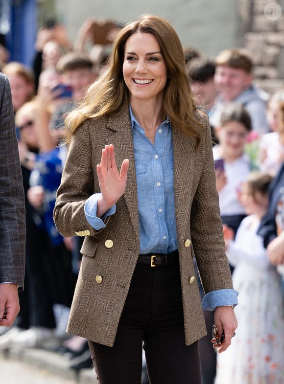 O ano de 2024 ficará marcado na história da família real britânica como um dos mais difíceis — especialmente para Kate Middleton