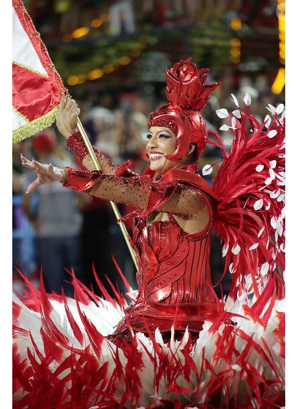 No ano passado, o Salgueiro fez um desfile sobre a relação humana com a proteção espiritual, mas acabou ficando de fora do TOP 6 e do desfile das campeãs