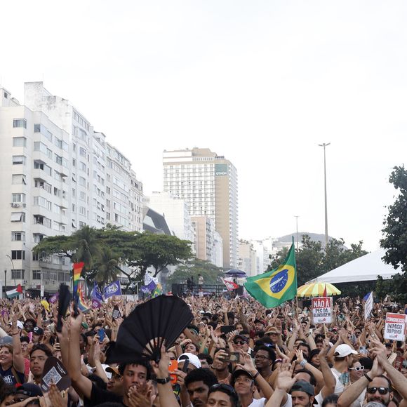 Brasil tem 34 milhões de Silvas - e muitos famosos: confira a lista completa na matéria