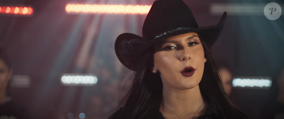 Vida de Ana Castela mudou após a cantora lançar a música 'Pipoco', com Melody, em 2022