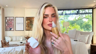 Odila Martins, terapeuta capilar, sobre o uso correto de perfumes para cabelo e hair mist: 'Aplique somente conforme a indicação do fabricante, evitando o contato direto com o couro cabeludo quando ele for destinado apenas aos fios'