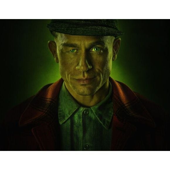 Série Monstro: A História de Ed Gein, de Ryan Murphy e Ian Brennan, promete chocar com crimes reais