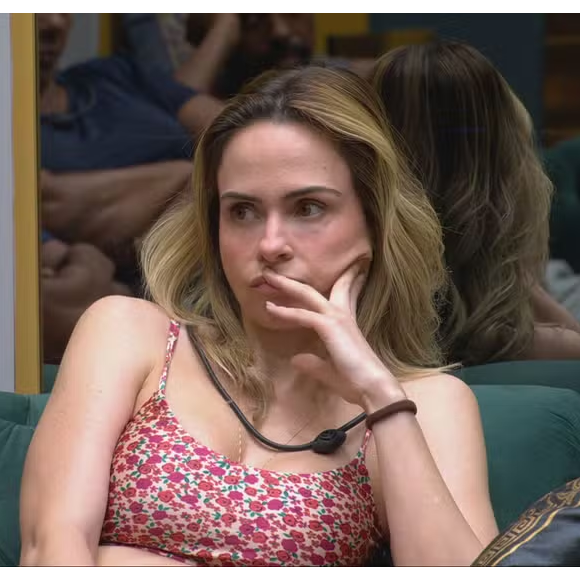 ‘BBB 26’: ‘Por isso, nosso posicionamento passa a ser #FicaAna. Confiamos em vocês, na consciência de cada um e na força dessa torcida’, diz equipe de Ana Paula Renault