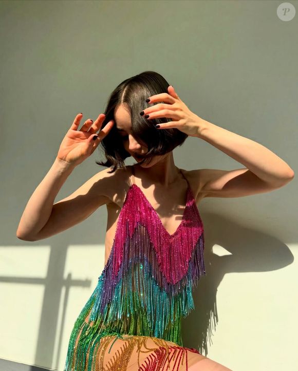 Corte de cabelo para rosto redondo: Sharp bob : uma nova versão do bob