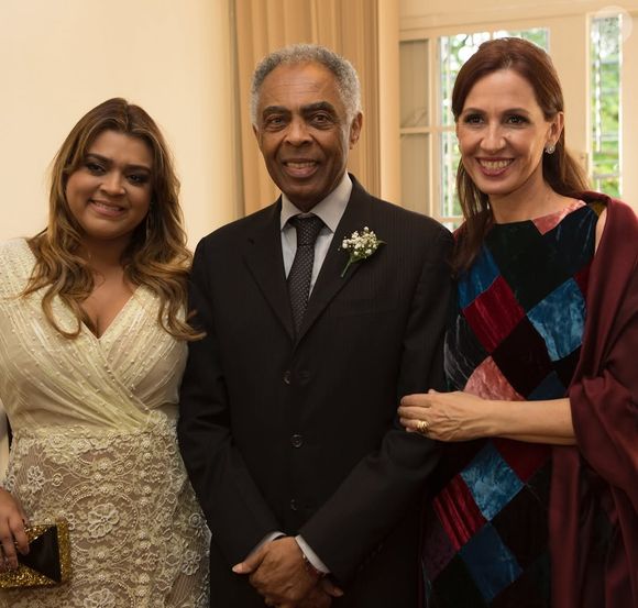 Preta Gil travou por mais de dois anos uma luta contra o câncer no intestino.