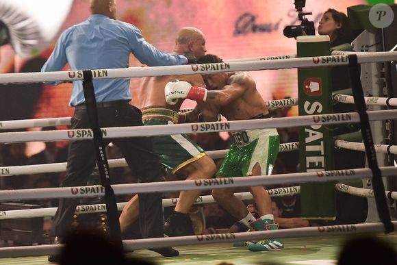 Popó x Wanderlei Silva: luta acabou no quarto round após desclassificação da lenda do MMA