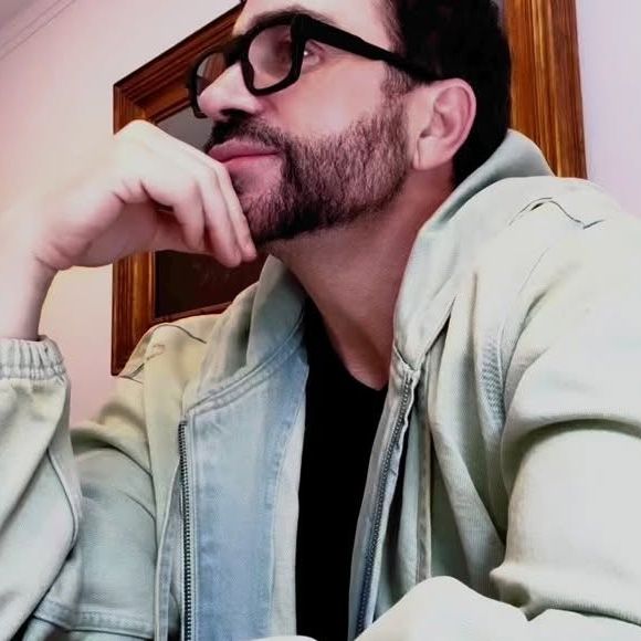 Padre Fábio de Melo não se pronunciou no Instagram, mas deu um depoimento sobre a morte de Papa Francisco em entrevista ao canal CNN Brasil