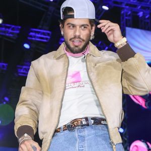 Zé Felipe foi flagrado conversando ao pé do ouvido com uma morena durante uma festa em Vitória (ES), dias após descartar qualquer possibilidade de reconciliação com Virgínia Fonseca. O vídeo movimentou as redes sociais