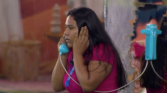 'Duelo de Risco' acaba em paredão no 'BBB 26': Chaiany atende o Big Fone, escolhe rival para encarar dinâmica e uma delas se dá mal. Saiba quem!