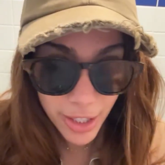 'Estou desesperada', diz Anitta ao relatar retenção do irmão Renan Machado após furto de documento