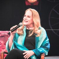 'Volta por Cima': Há 21 anos afastada da Globo, Lucinha Lins surge em novela após suplicar papel na TV