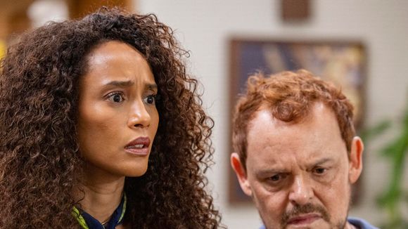 Resumo da novela 'Vale Tudo', capítulo de segunda-feira, 25 de agosto: Raquel leva terrível choque de realidade após golpe de Odete Roitman