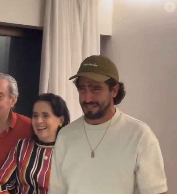 Confirmado em 'Vale Tudo' como Ivan, Renato Góes vibrou pela vitória de Sacha Bali em 'A Fazenda 16'