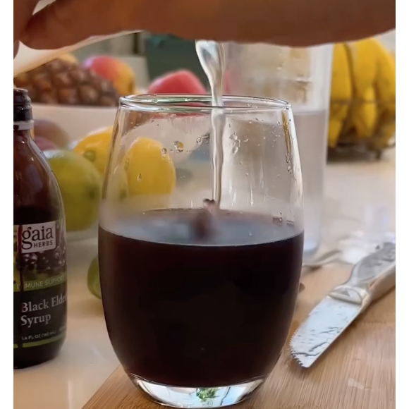 E, por fim, o chá de Gisele Bündchen leva um pouco de chá de gengibre para ficar mais potente