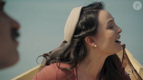 A atuação de Larissa Manoela como Estela emociona o público em capítulo eletrizante