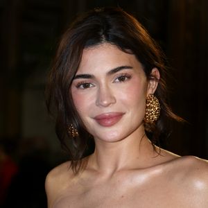 Nesta foto, é possível ver com clareza o grande volume na boca de Kylie Jenner