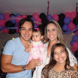 Lica Lopes e Alisson Ramalho têm duas filhas, Vanessa Lopes e Alicia Lopes, que é mais nova