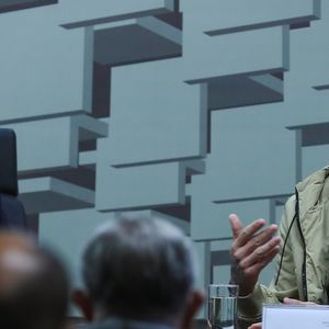 Rico Melquiades se manteve calado quando a relatora da CPI perguntou se ele admitia que confessou os crimes de associação criminosa e falsidade ideológica