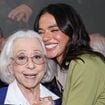 Bruna Marquezine tieta Fernanda Montenegro ao 'colar' consulta médica e noite de cinema com look 'básico' de R$ 17 mil. Fotos!